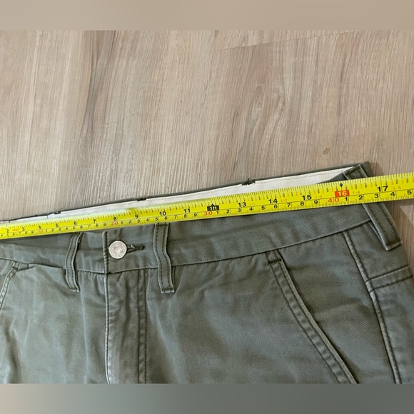 Warm Khaki Men’s Levis with Cotton Liner. 33W/32L - Picture 4 of 9